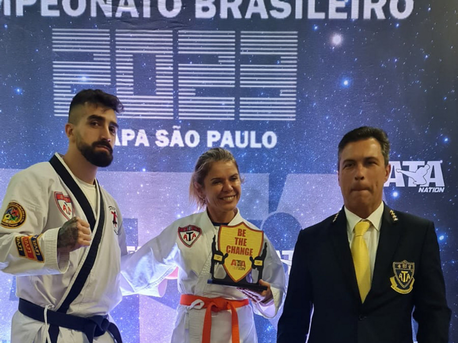 Pensionista Helena Colonhesi do Amaral conquistou torneios nacionais de  Taekwondo - Notícias - APMP